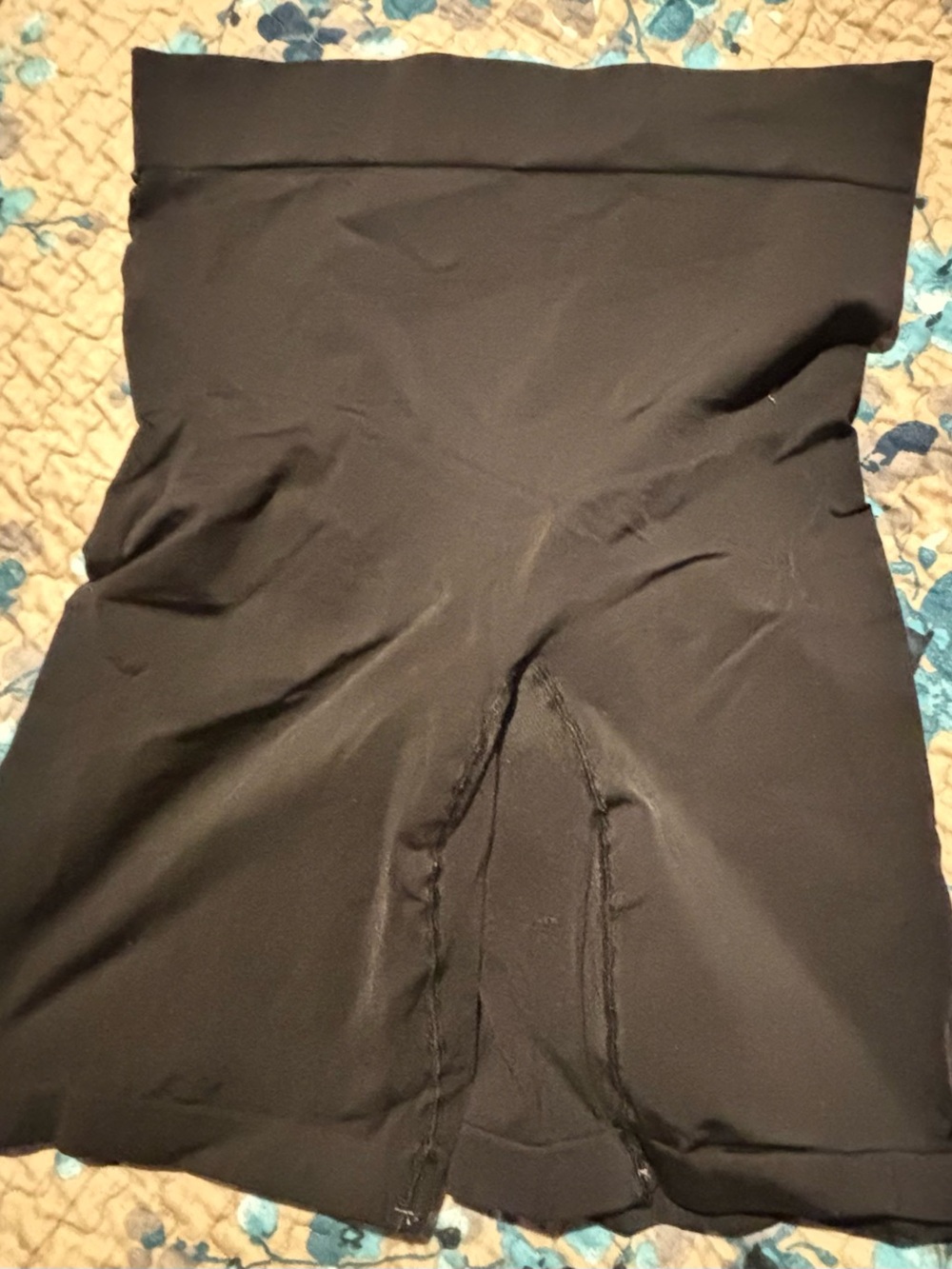 Source Unknown Black Women’s High-Waist Compression Shorts